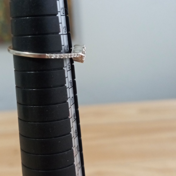 RING 14K White gold Sapphire and Diamond Cocktail ring size 6.5 - Picture 6 of 9